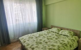Modern Room With A Great Sunrise - Close To The Center -